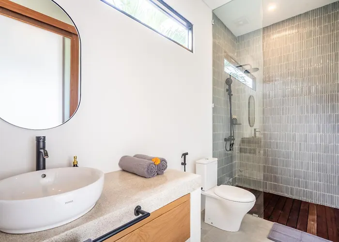 The Oasis At Dhara - Brand New With Modern Comforts Villa